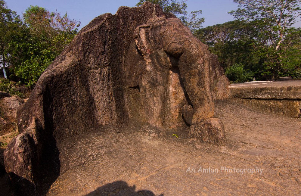 11d9a-dhauli2bstone2bmonument